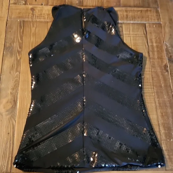 WHITE HOUSE BLACK MARKET SZ XS Poly Spandex Black Sequined Tank Top Blouse Shirt - Picture 6 of 6